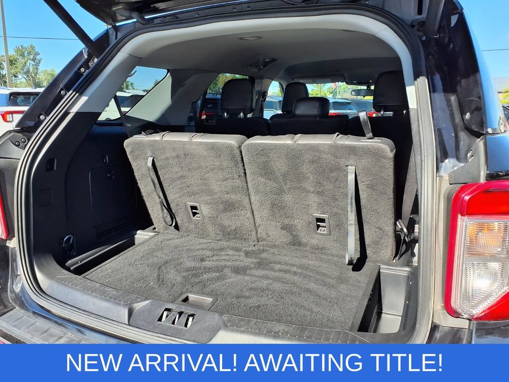 Certified 2023 Ford Explorer XLT w/ Equipment Group 202A AWD/4WD image 21