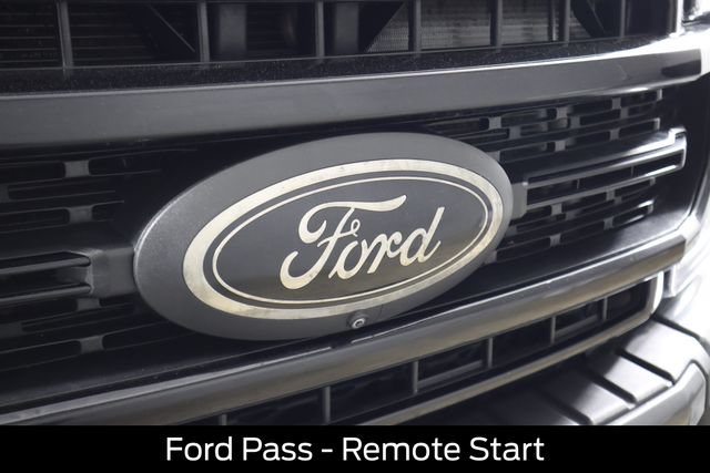 Certified 2022 Ford F350 Lariat w/ Tremor Off-Road Package AWD/4WD image 13