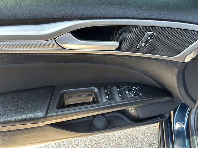 Certified 2020 Ford Fusion SE FWD image 14