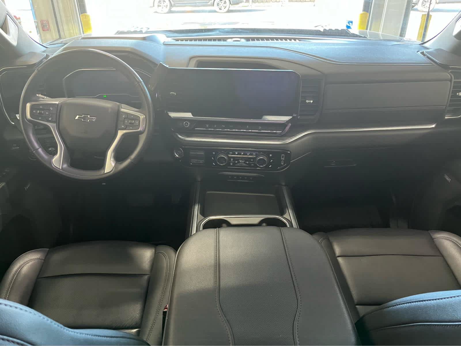 Used 2024 Chevrolet Silverado 2500 LTZ w/ LTZ Plus Package AWD/4WD image 11