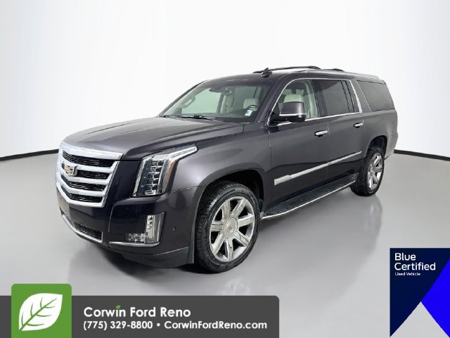 Used 2017 Cadillac Escalade ESV Premium Luxury AWD/4WD image 4