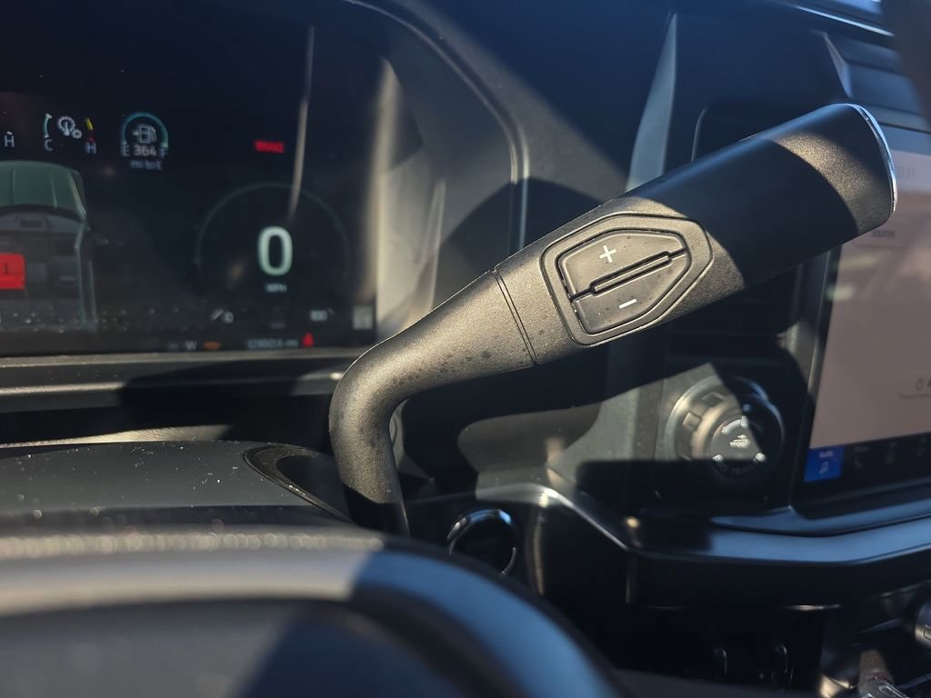 Certified 2025 Ford F250 Lariat w/ Lariat Ultimate Package image 37