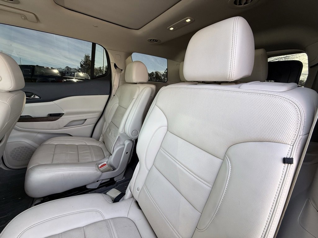 Used 2021 GMC Acadia Denali w/ Denali Technology Package image 27