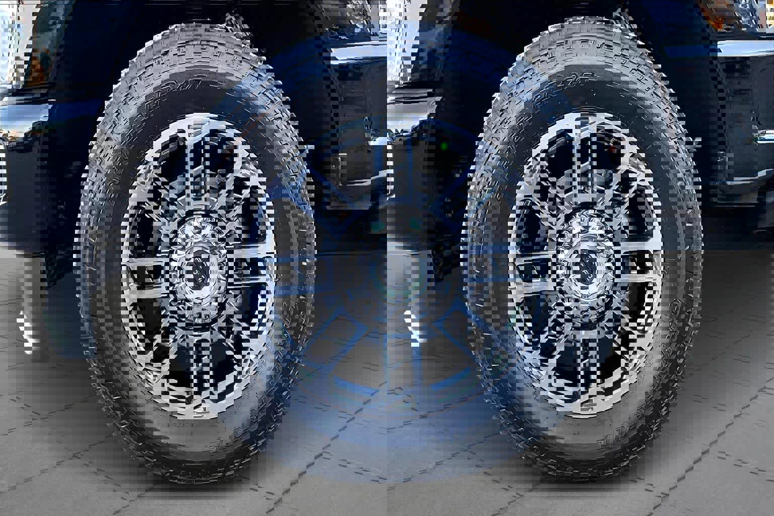 Certified 2025 Ford F250 Platinum w/ Platinum Plus Package image 13