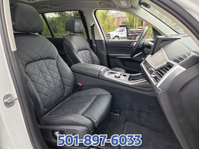 Used 2024 BMW X7 xDrive40i AWD/4WD image 17