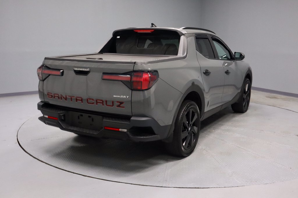 Used 2023 Hyundai Santa Cruz Night AWD/4WD image 11