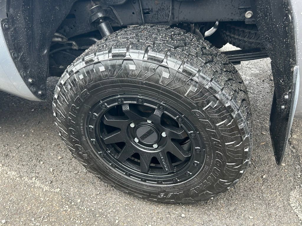 Used 2017 Toyota Tundra SR5 w/ TRD Off Road Package image 32