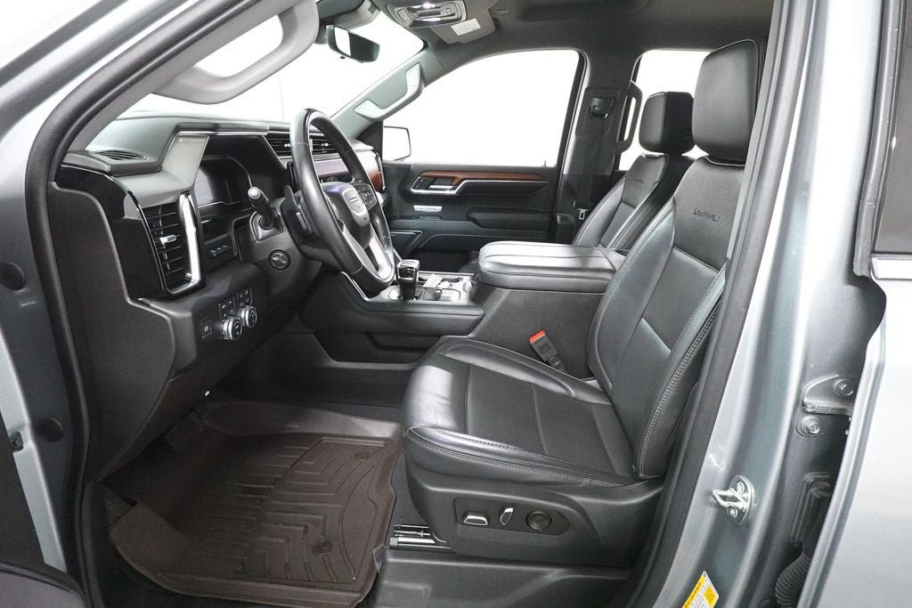 Used 2023 GMC Sierra 1500 Denali w/ Technology Package AWD/4WD image 25