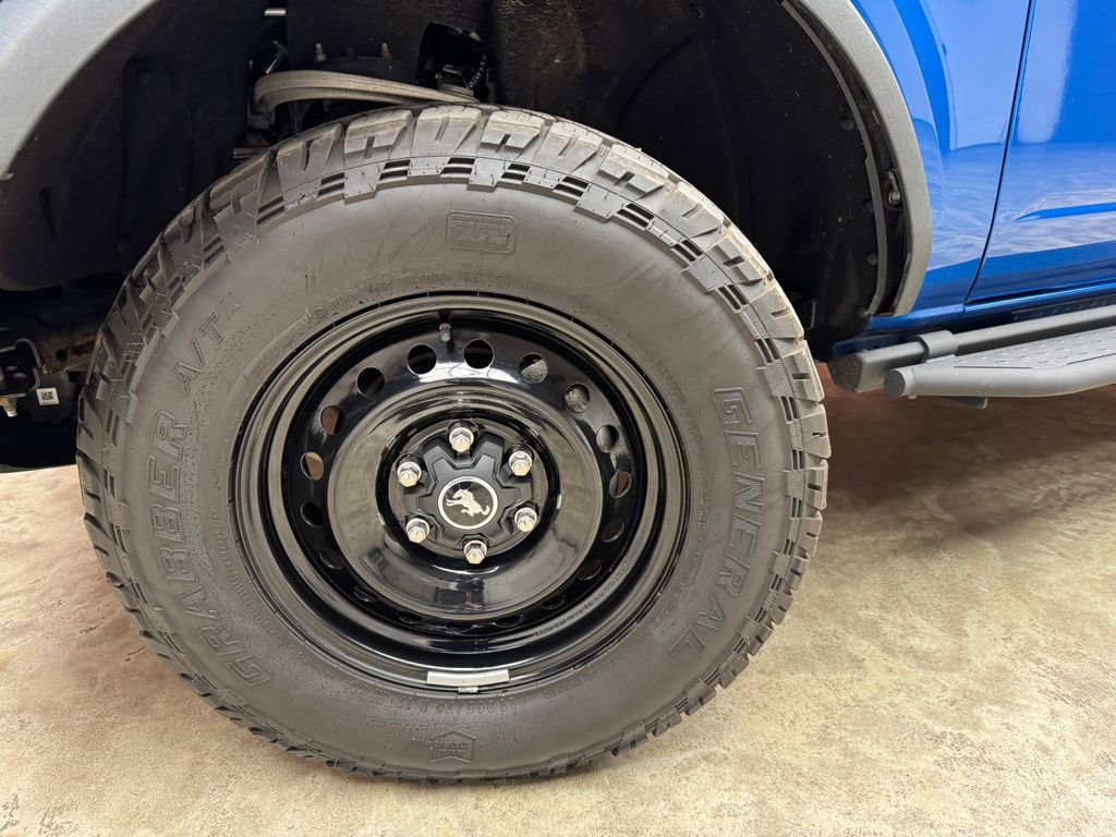 Certified 2022 Ford Bronco Black Diamond AWD/4WD image 26