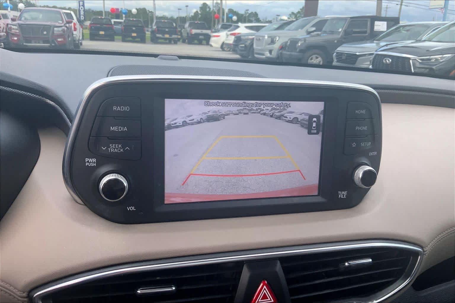 Used 2019 Hyundai Santa Fe SEL FWD image 25