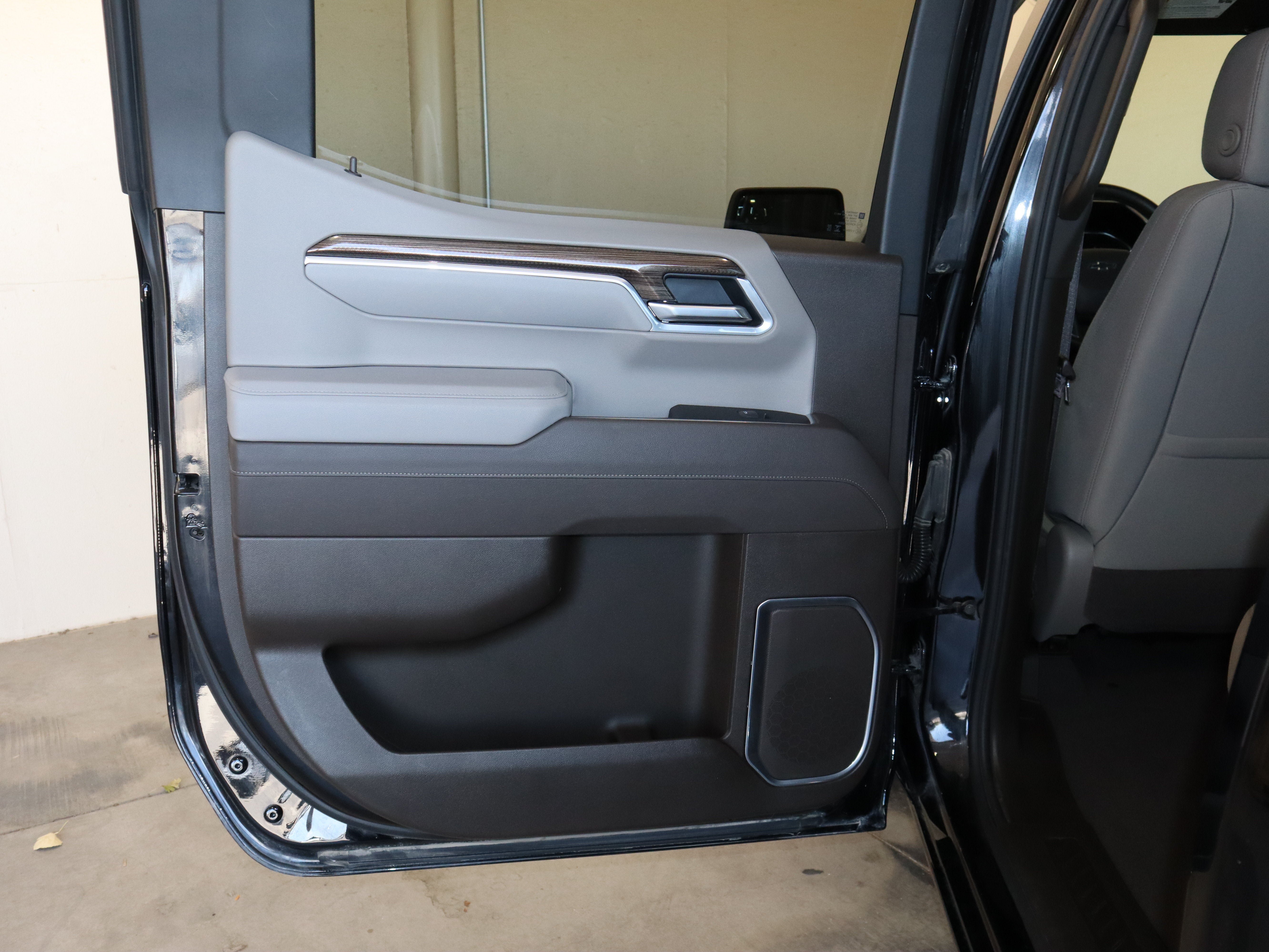 Used 2026 Chevrolet Silverado 1500 RST AWD/4WD image 38