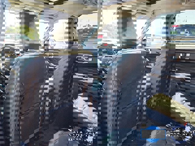 Certified 2022 Ford Explorer XLT w/ Equipment Group 202A image 25