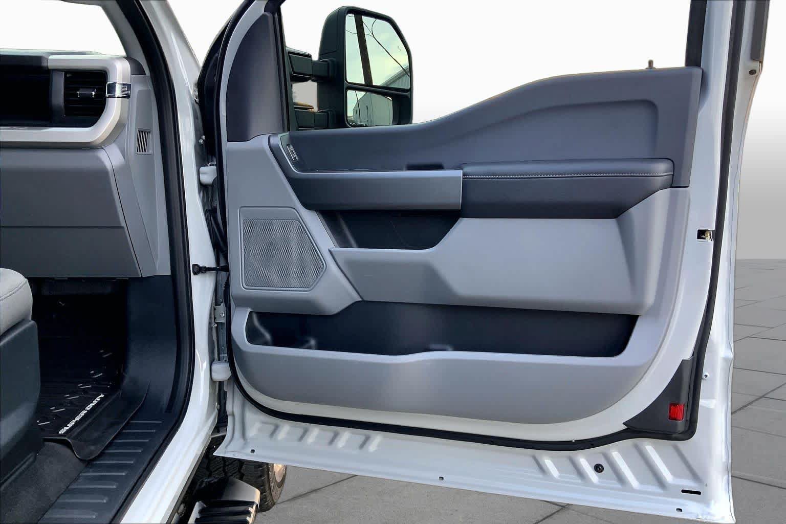 Certified 2026 Ford F250 XL w/ STX Appearance Package AWD/4WD image 20