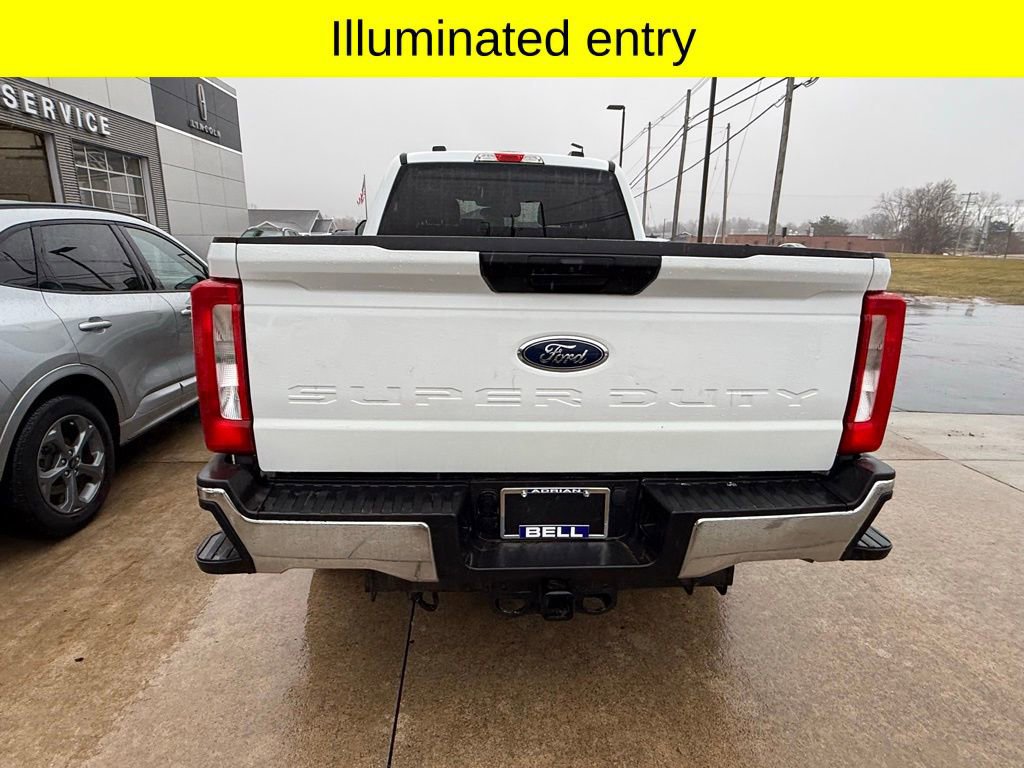 Certified 2023 Ford F250 XLT image 4