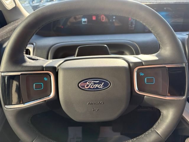 Certified 2025 Ford Expedition Active AWD/4WD image 21