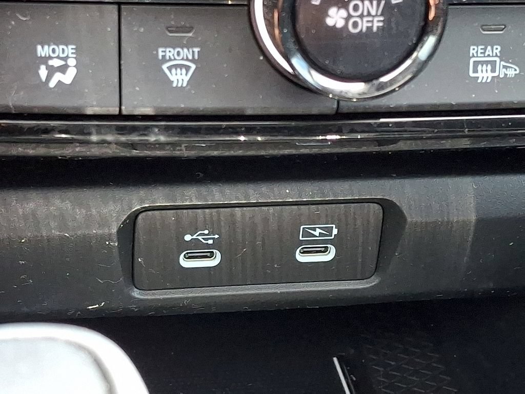 Used 2025 Honda Accord Touring image 25