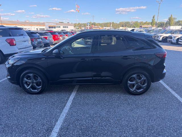 Certified 2024 Ford Escape ST-Line w/ Tech Pack #1 AWD/4WD image 5