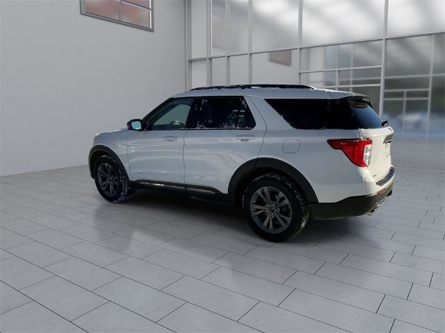Certified 2023 Ford Explorer XLT w/ Equipment Group 202A image 6