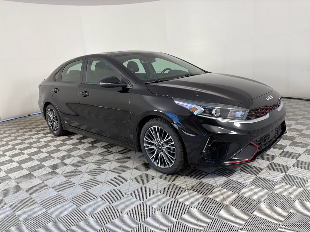 Used 2022 Kia Forte GT-Line w/ GT-Line Premium Package FWD image 1