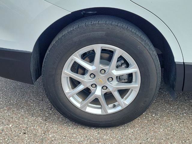 Used 2023 Chevrolet Equinox LT image 6