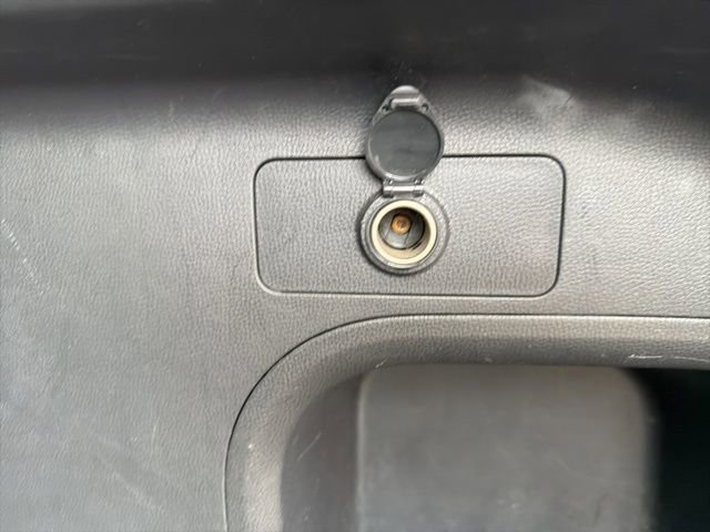 Used 2021 Toyota RAV4 XLE w/ XLE Grade Weather Package image 11