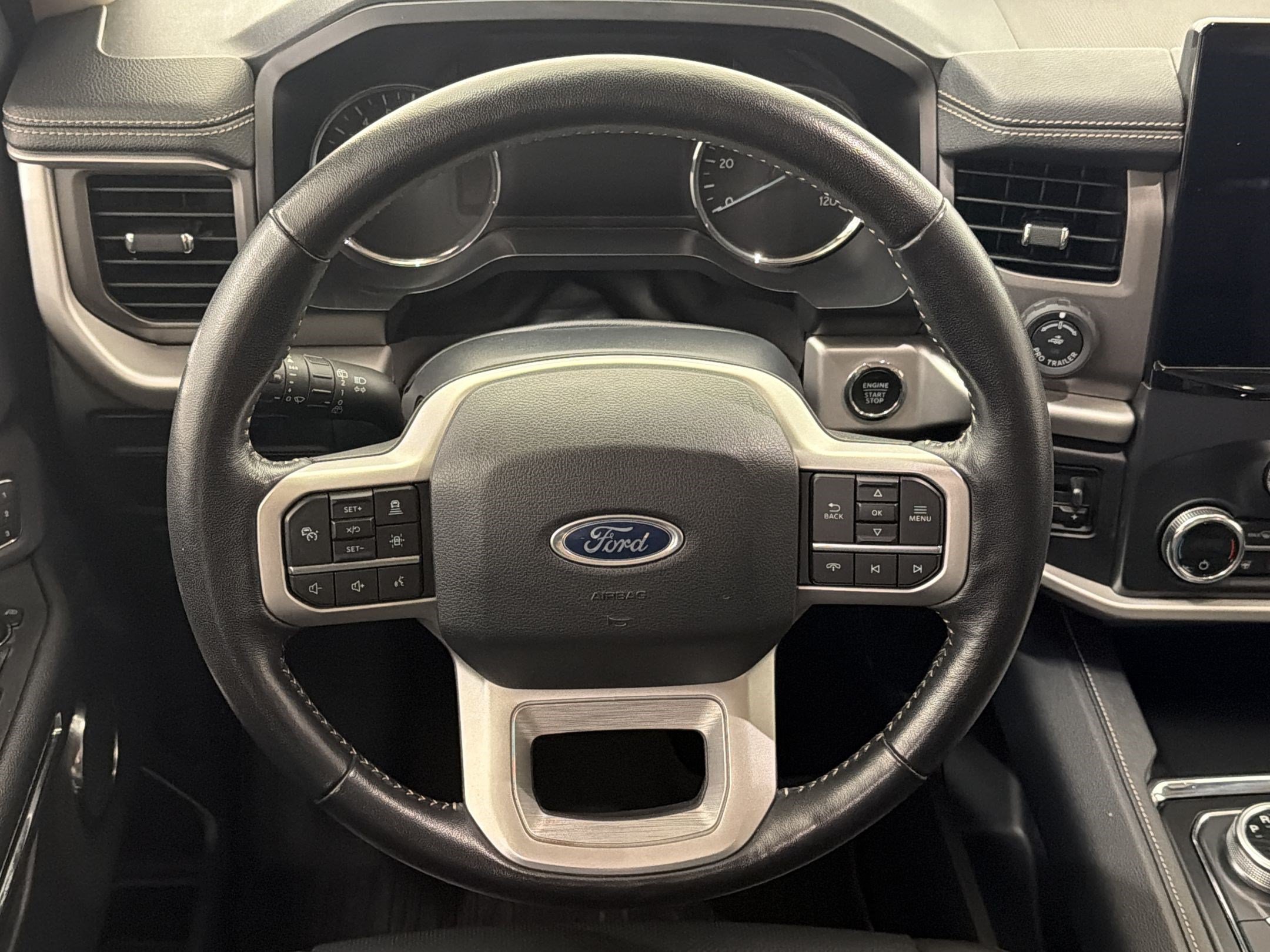 Certified 2022 Ford Expedition XLT AWD/4WD image 11