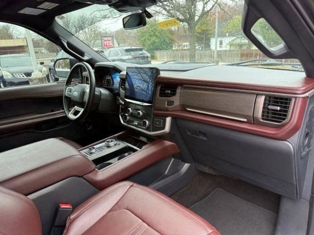 Certified 2022 Ford Expedition Max Limited image 27