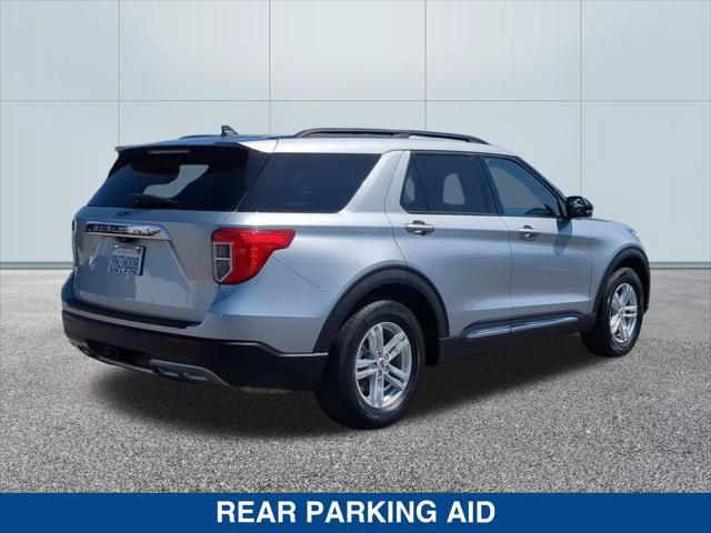 Certified 2023 Ford Explorer XLT w/ Equipment Group 202A RWD image 5