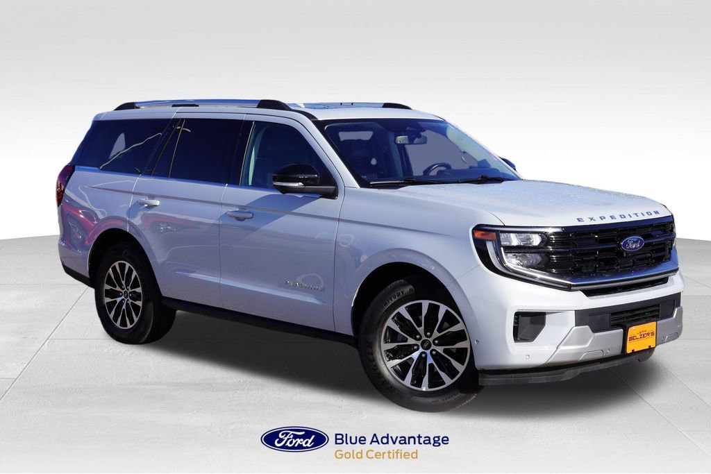 Certified 2025 Ford Expedition Platinum AWD/4WD image 1