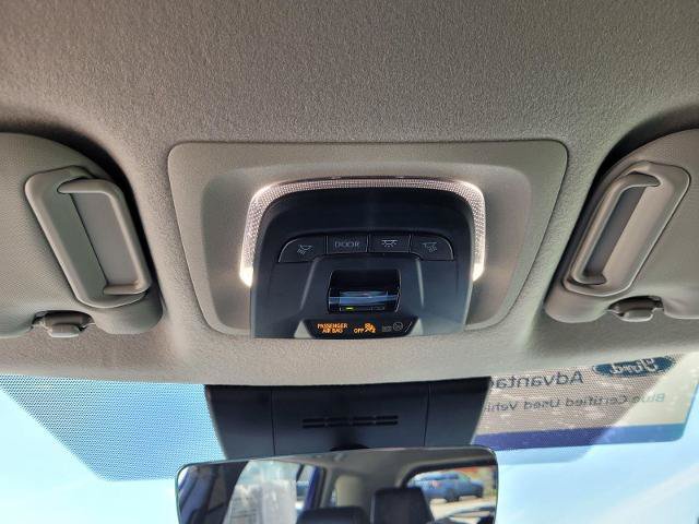 Used 2025 Toyota Corolla Cross XLE FWD image 29