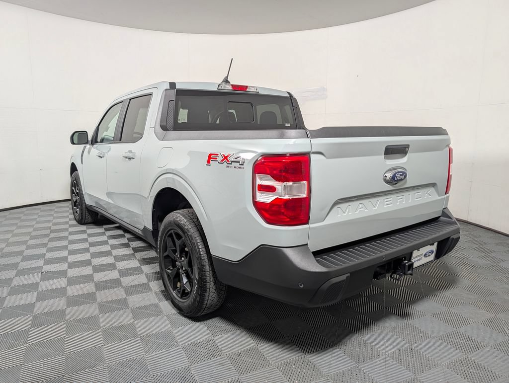 Certified 2024 Ford Maverick Lariat w/ FX4 Off-Road Package AWD/4WD image 5