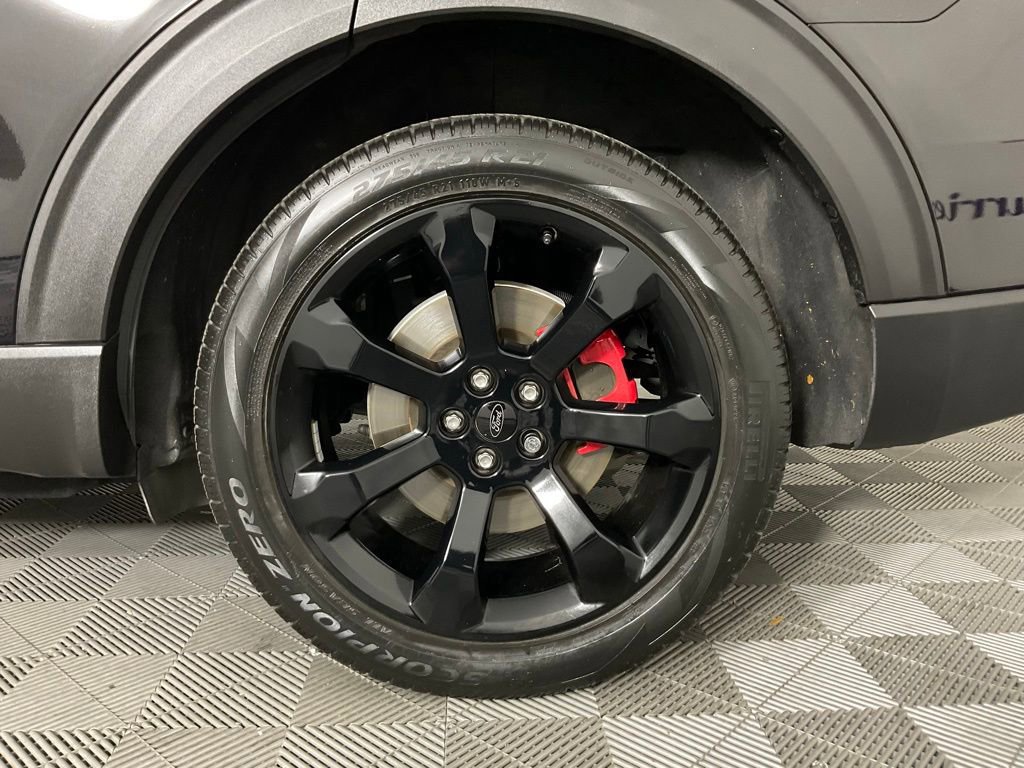 Certified 2020 Ford Explorer ST w/ ST Street Pack image 10