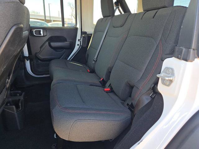 Used 2024 Jeep Wrangler Unlimited Rubicon AWD/4WD image 19