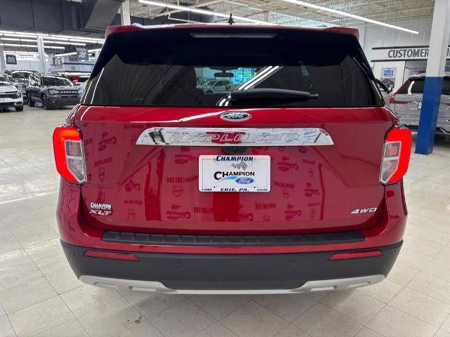 Certified 2023 Ford Explorer XLT w/ Equipment Group 202A AWD/4WD image 7