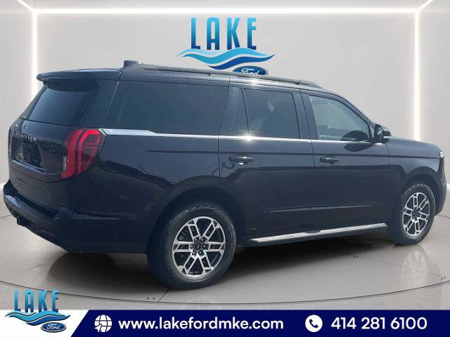 Certified 2025 Ford Expedition Active AWD/4WD image 10