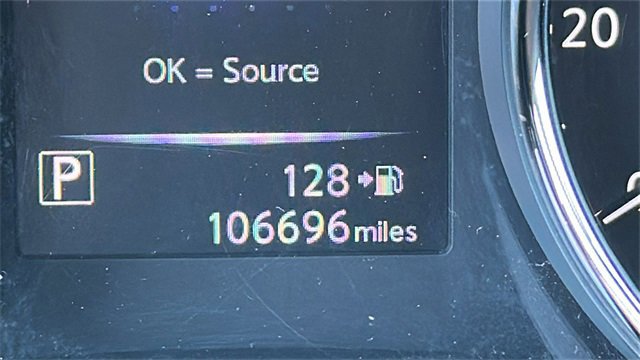 Used 2018 Nissan Rogue Sport SV image 27