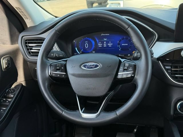 Certified 2022 Ford Escape SEL w/ Technology Package AWD/4WD image 7