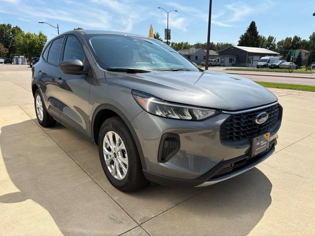 Certified 2025 Ford Escape Active w/ Active Premium Tech Pack AWD/4WD image 8