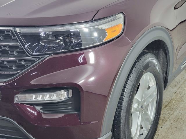 Certified 2023 Ford Explorer XLT w/ Equipment Group 202A AWD/4WD image 9