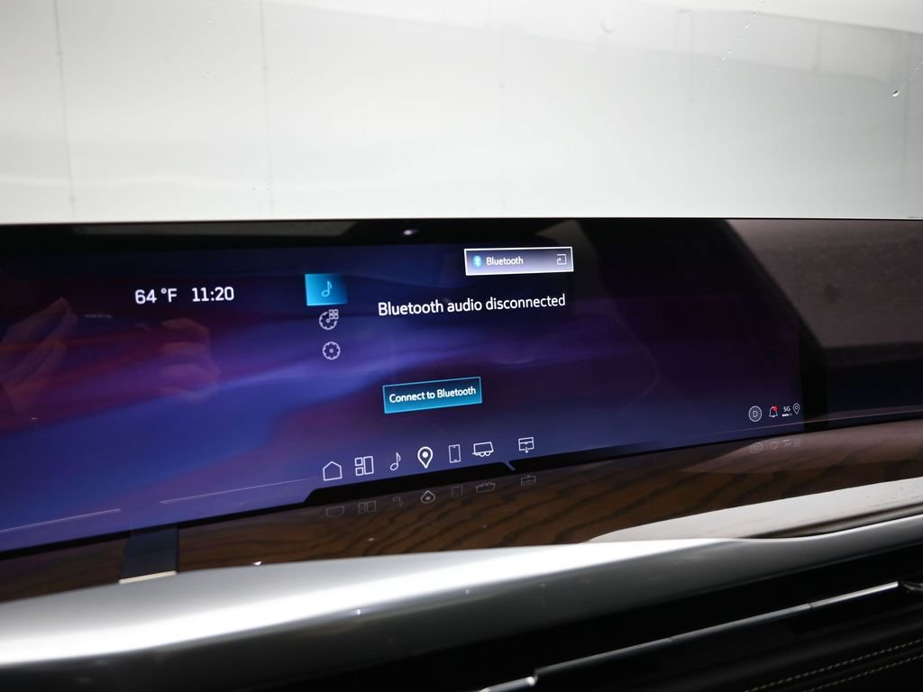 Used 2026 Cadillac Escalade Platinum Luxury image 16