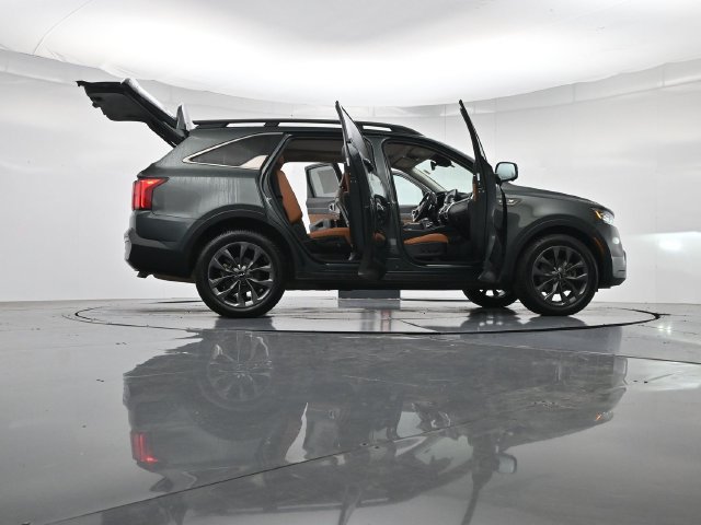 Used 2022 Kia Sorento SX Prestige w/ Rust Color Package AWD/4WD image 56
