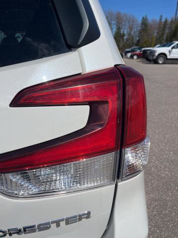 Used 2019 Subaru Forester Premium AWD/4WD image 15