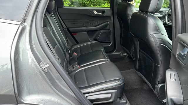 Certified 2024 Ford Escape Platinum AWD/4WD image 17