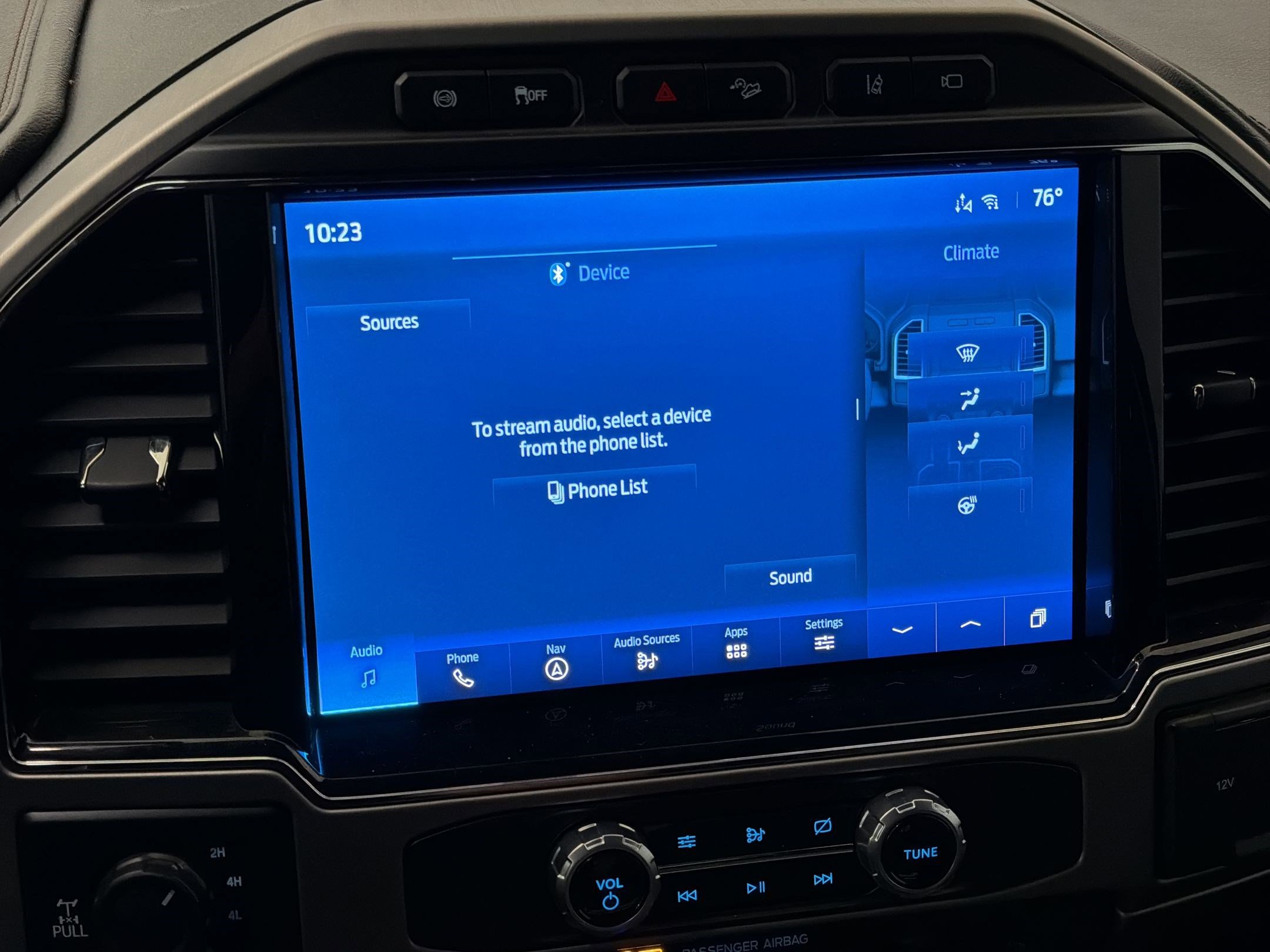 Certified 2022 Ford F250 Platinum w/ FX4 Off-Road Package image 20