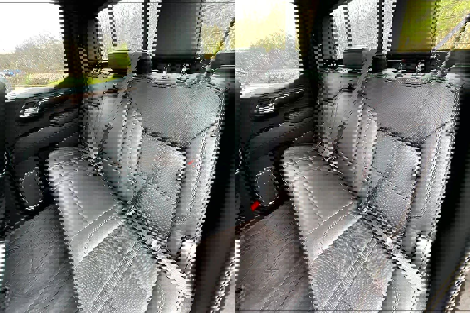 Used 2023 Chevrolet Silverado 1500 High Country w/ Z71 Off-Road Package AWD/4WD image 21