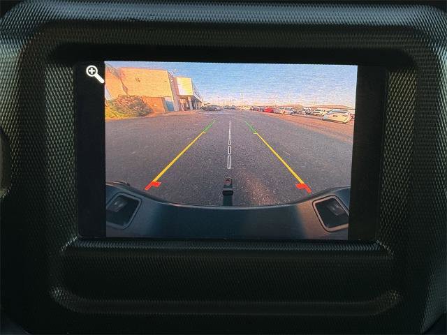 Used 2021 Jeep Gladiator Sport image 27