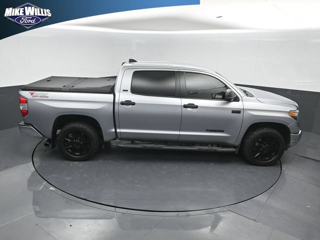 Used 2021 Toyota Tundra SR5 w/ SR5 Leather Package AWD/4WD image 16