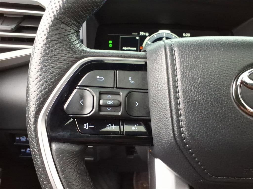 Used 2023 Toyota Tundra Platinum image 16