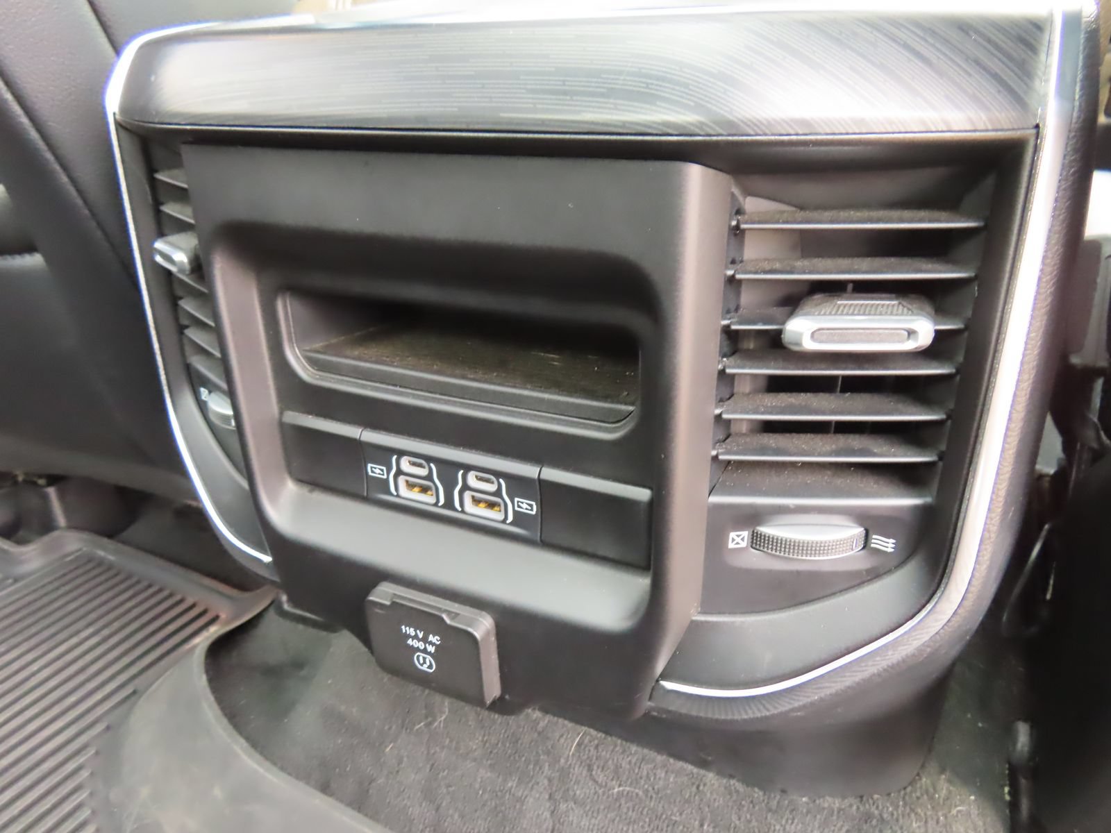 Used 2023 RAM 1500 Laramie AWD/4WD image 42