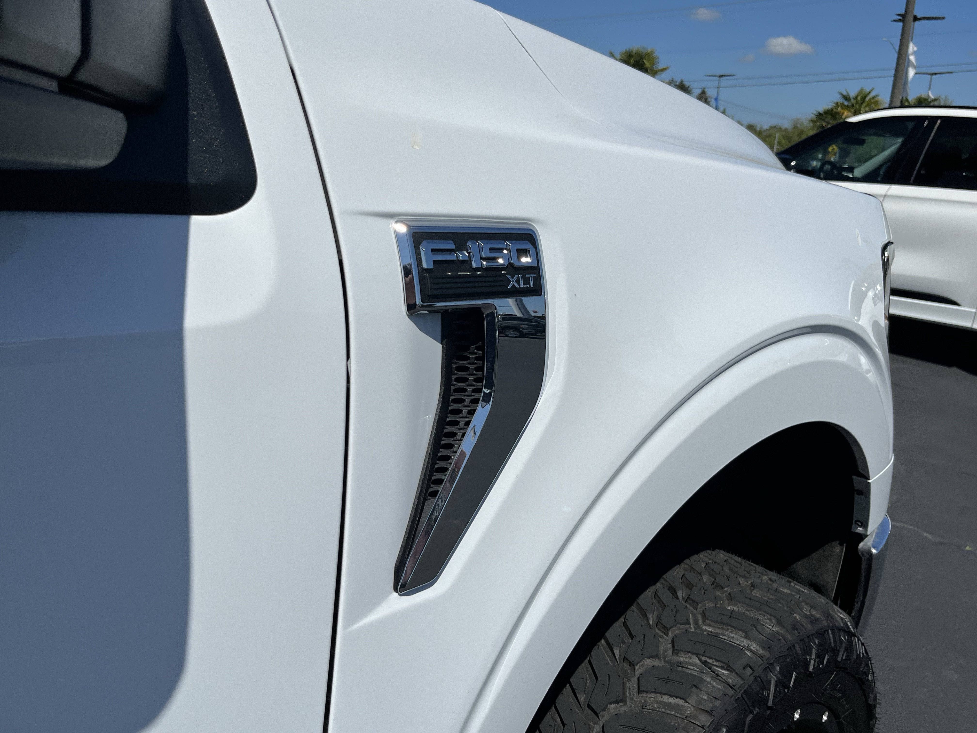 Certified 2025 Ford F150 XLT w/ Equipment Group 301A Standard AWD/4WD image 5